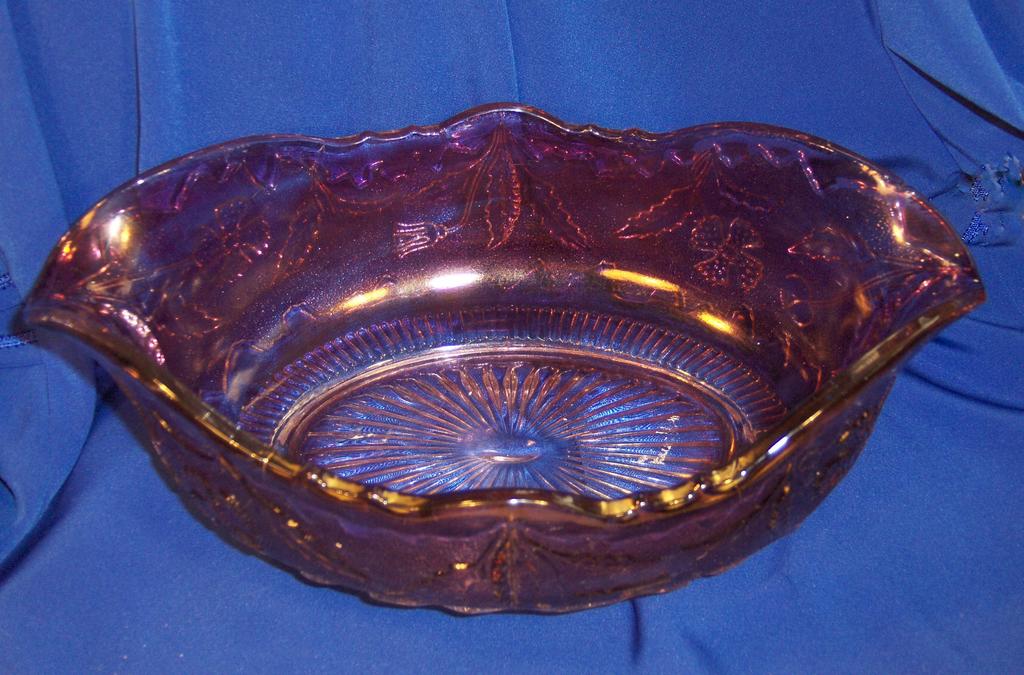 Amethyst Flashed Delaware Pattern Glass Fruit or Banana Bowl Amethyst Flashed Delaware Pattern Glass Fruit or Banana Bowl