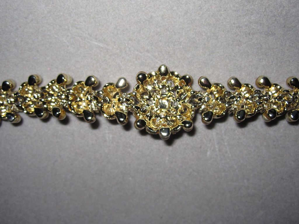 Rhinestone Bracelet Brilliant Fiery Pink Aurora Borealis Rhinestone Bracelet Brilliant Fiery Pink Aurora Borealis