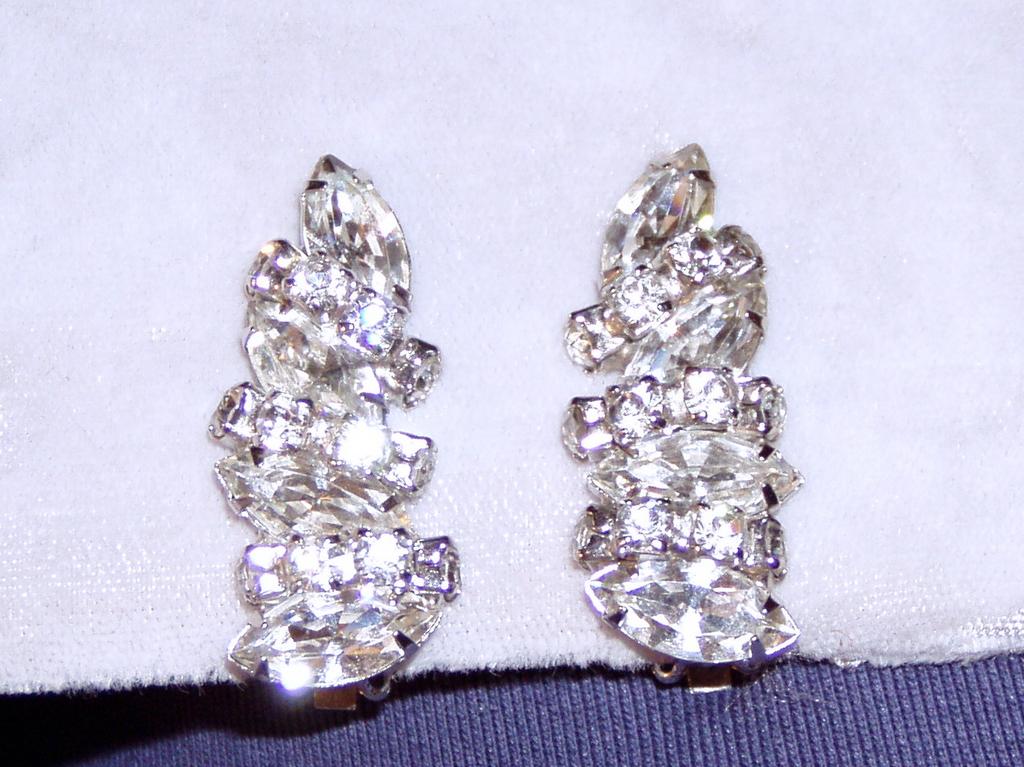 Excellent Vintage Rhinestone Clip Earrings Best Excellent Vintage Rhinestone Clip Earrings Best
