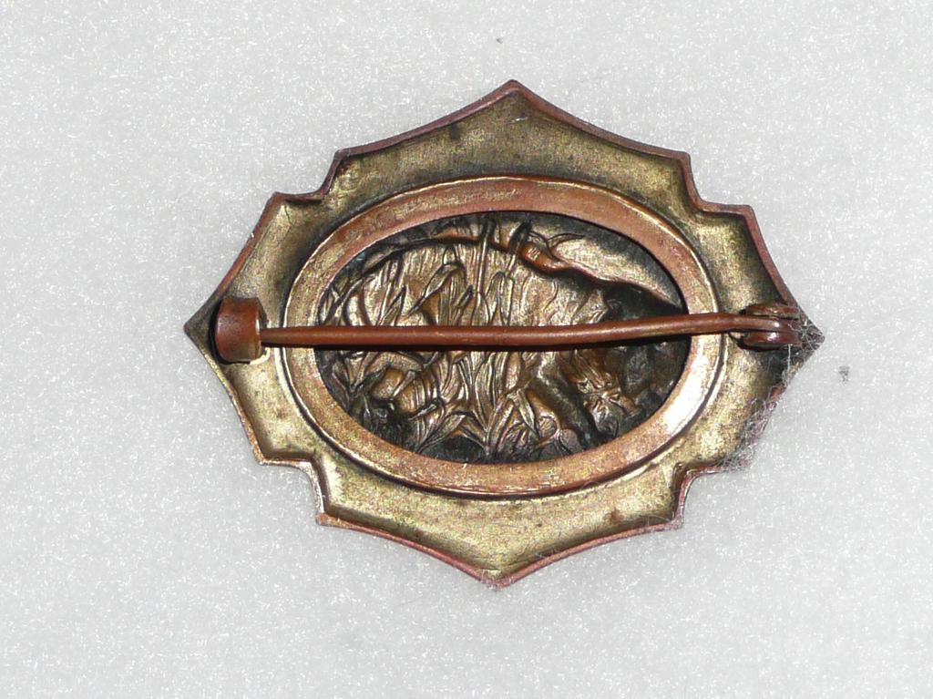 Victorian Repousse Big Cat In the Grass Pin Victorian Repousse Big Cat In the Grass Pin