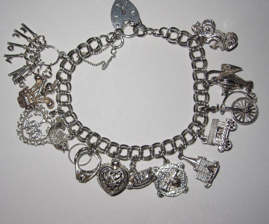 Vintage Sterling English Charm Bracelet Vintage Sterling English Charm Bracelet