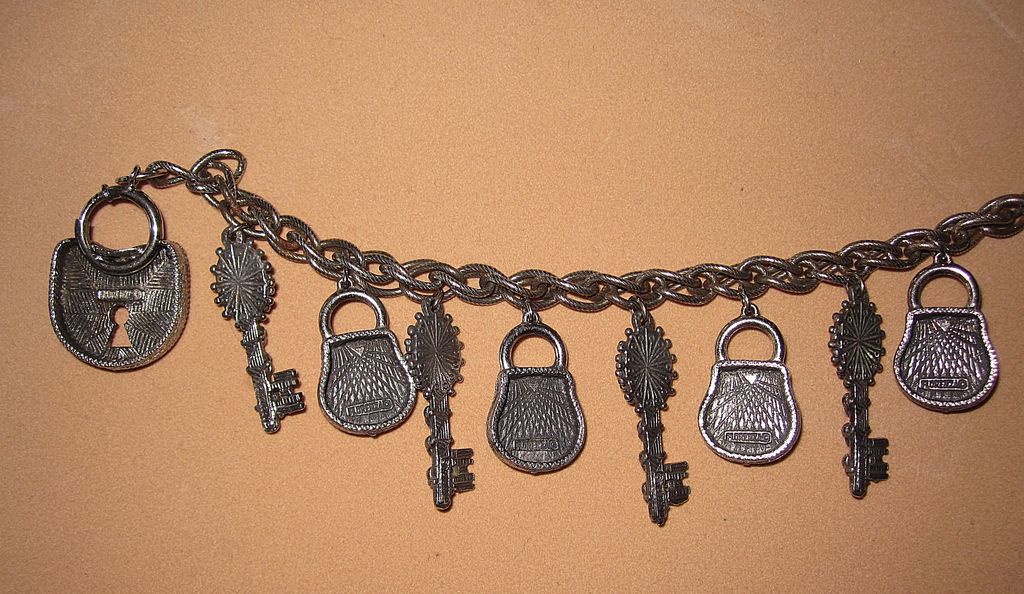 Vintage Florenza Charm Bracelet Keys And Padlock Vintage Florenza Charm Bracelet Keys And Padlock
