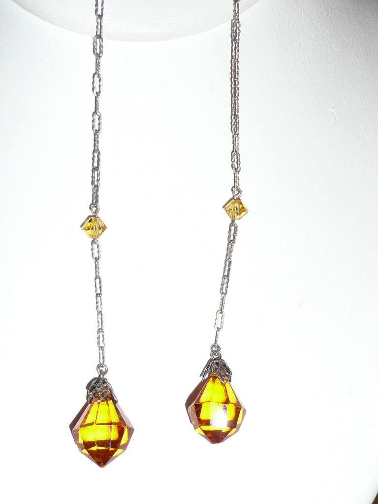 Edwardian Lariat Crystal Lavaliere Orange Color Edwardian Lariat Crystal Lavaliere Orange Color