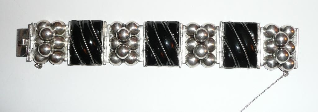 Early Mexico Silver Wide Onyx Bracelet Early Mexico Silver Wide Onyx Bracelet