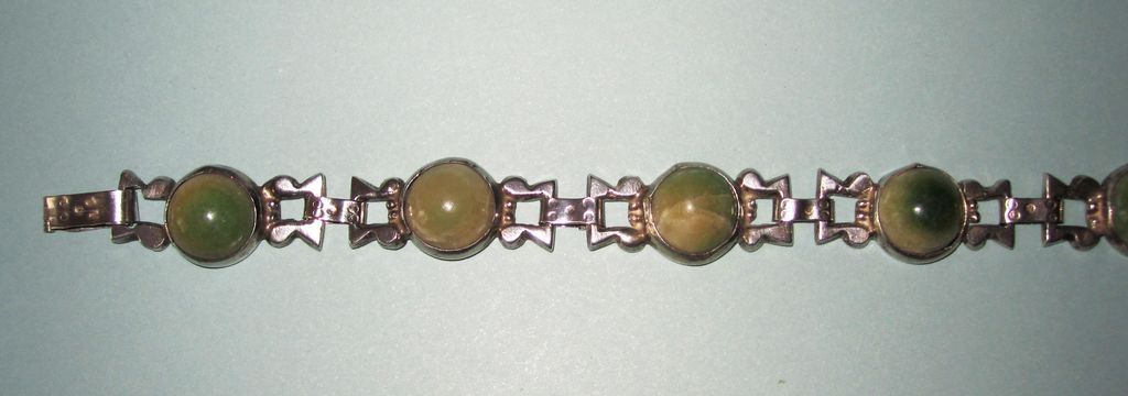 Vintage Mexico Silver Bracelet Cabochon Green Stones Vintage Mexico Silver Bracelet Cabochon Green Stones