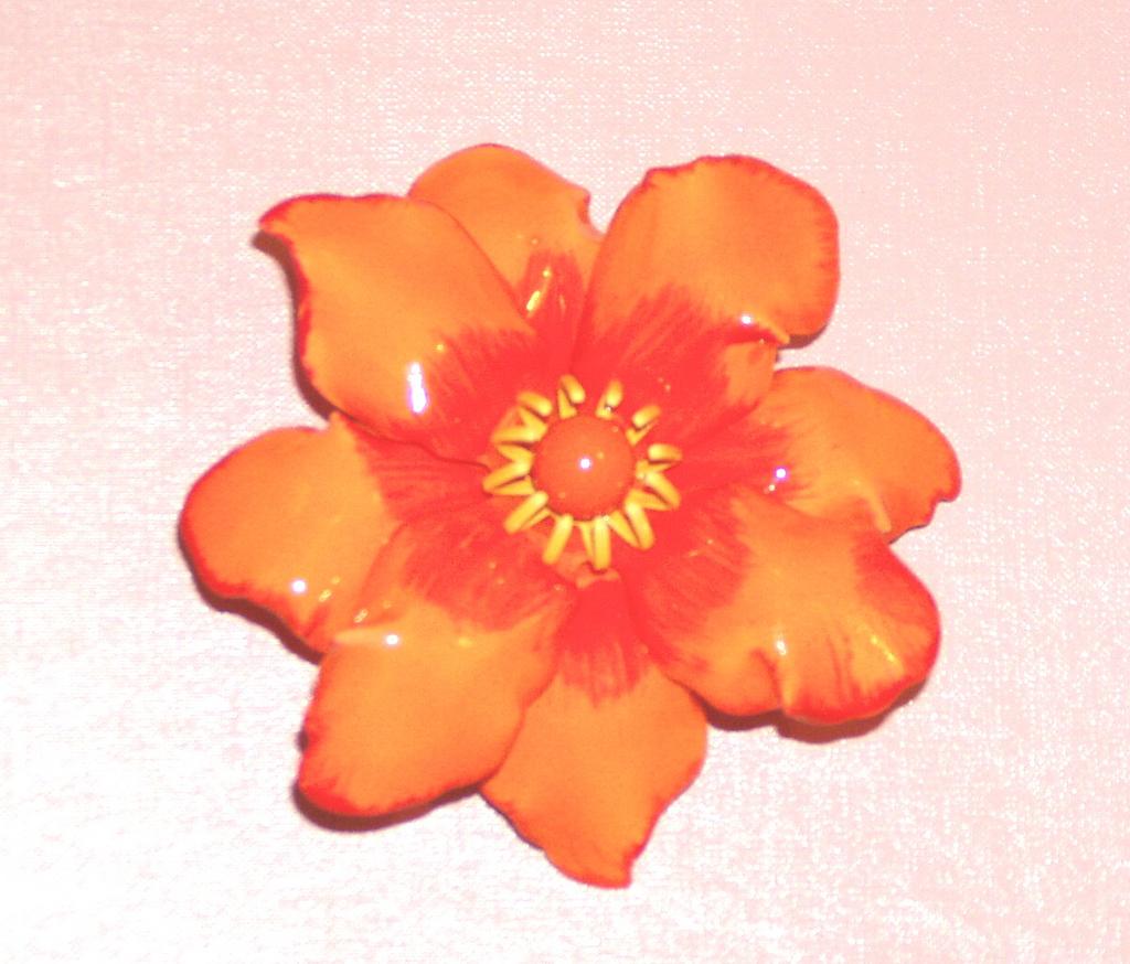 Giant Orange Enamel Pin 1960's Giant Orange Enamel Pin 1960's
