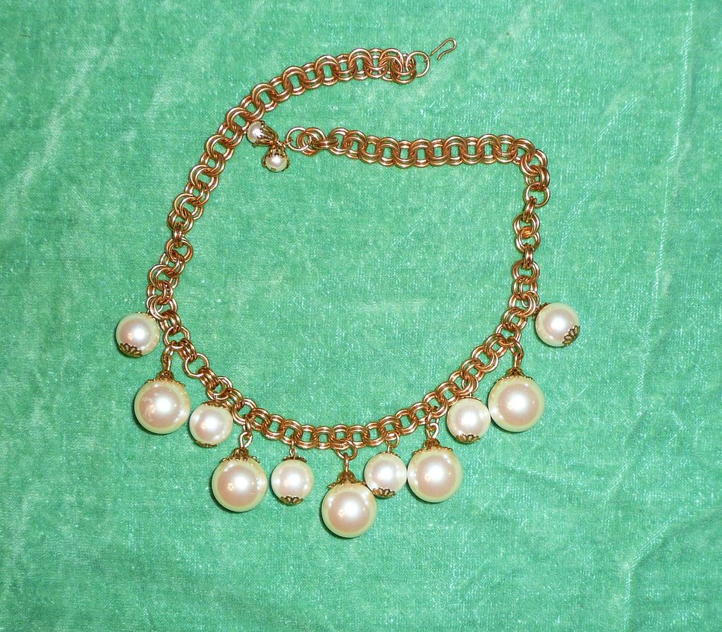 Necklace Large Faux pearls Necklace Large Faux pearls