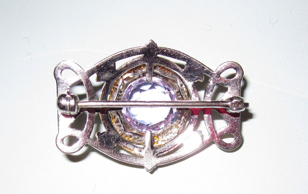 Vintage Crystal Pin Pale Blue Vintage Crystal Pin Pale Blue