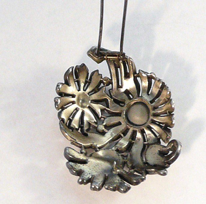 Trifari 'Alfred Philippe' Silvertone Deco Triple Floral Spray Pin Clip Trifari 'Alfred Philippe' Silvertone Deco Triple Floral Spray Pin Clip