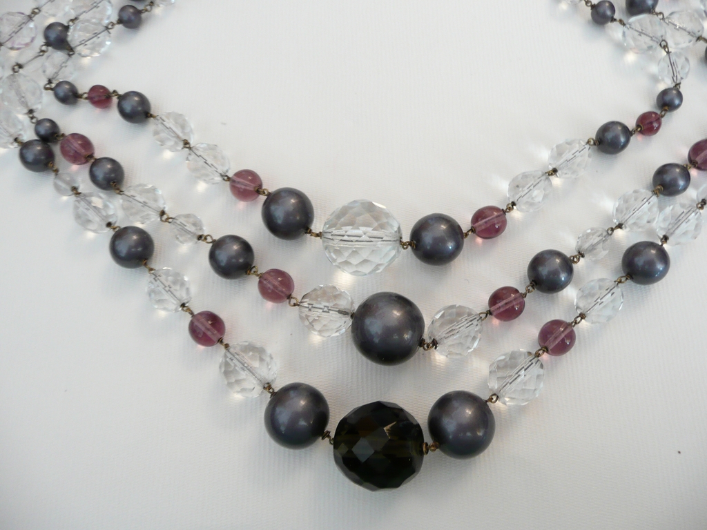 All Glass Beads Wired Together Necklace Gorgeous All Glass Beads Wired Together Necklace Gorgeous