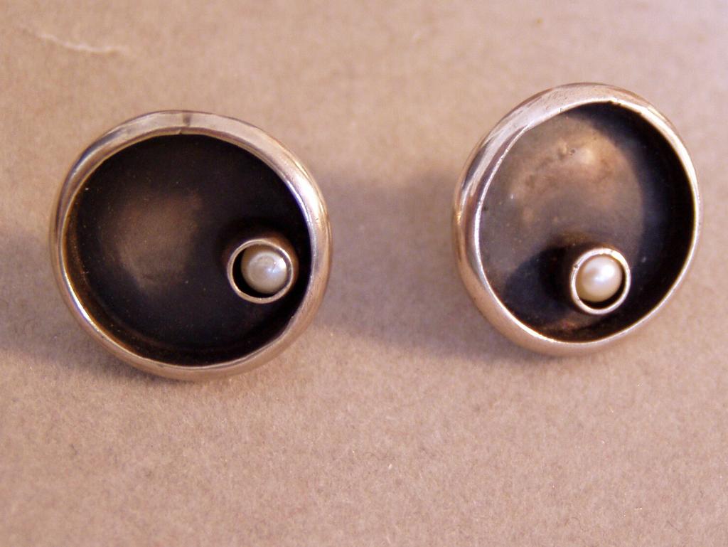 Sterling Modern Silver Artist Earrings Sterling Modern Silver Artist Earrings