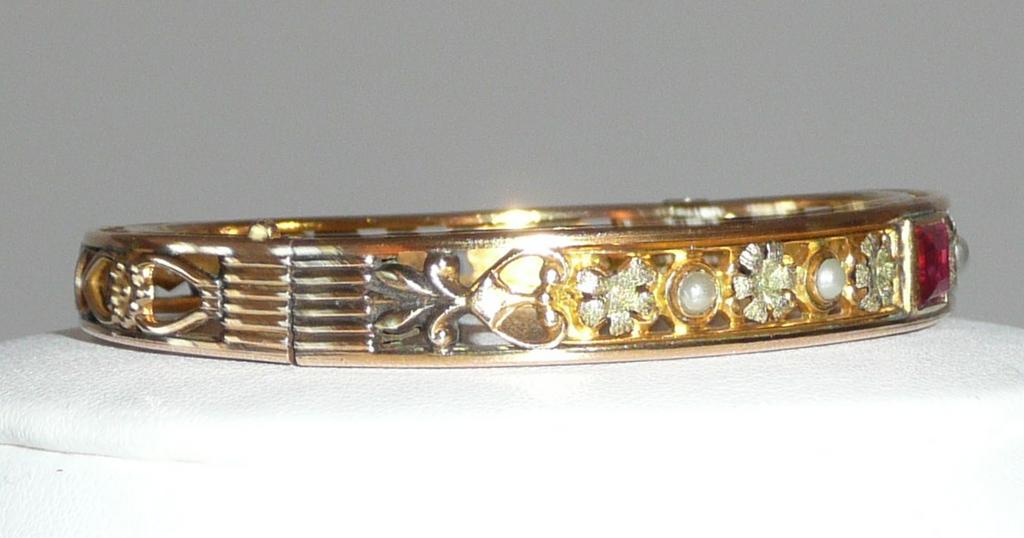 Wonderful Antique Bangle Bracelet Wonderful Antique Bangle Bracelet