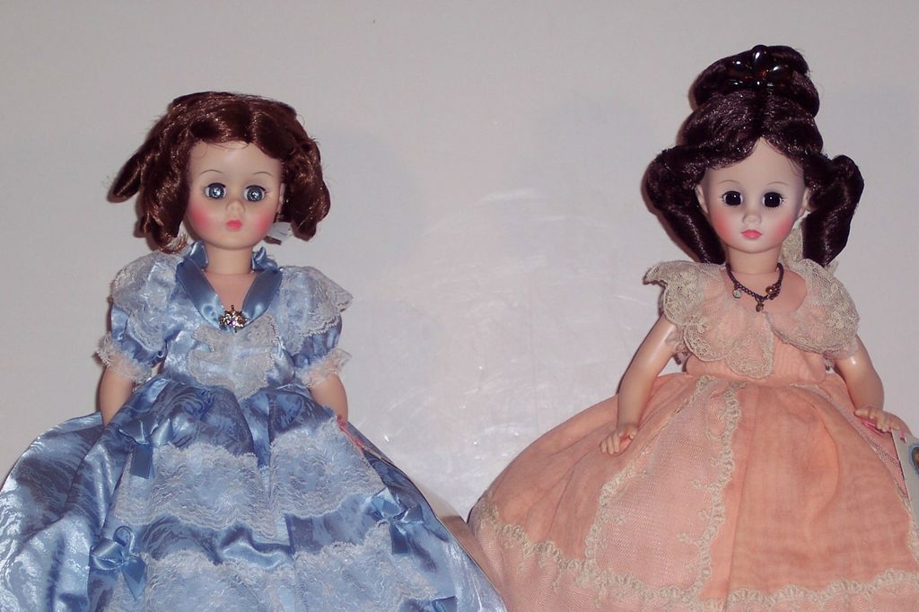 Madame Alexander - Set of 6 Dolls - First Ladies - Series II - Six Dolls Madame Alexander - Set of 6 Dolls - First Ladies - Series II - Six Dolls
