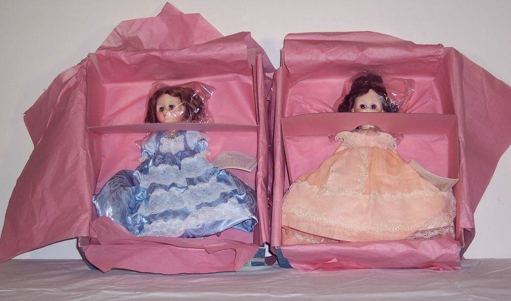 Madame Alexander - Set of 6 Dolls - First Ladies - Series II - Six Dolls Madame Alexander - Set of 6 Dolls - First Ladies - Series II - Six Dolls