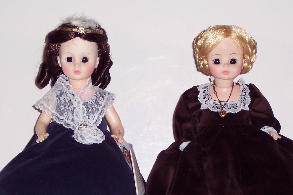 Madame Alexander - Set of 6 Dolls - First Ladies - Series II - Six Dolls Madame Alexander - Set of 6 Dolls - First Ladies - Series II - Six Dolls