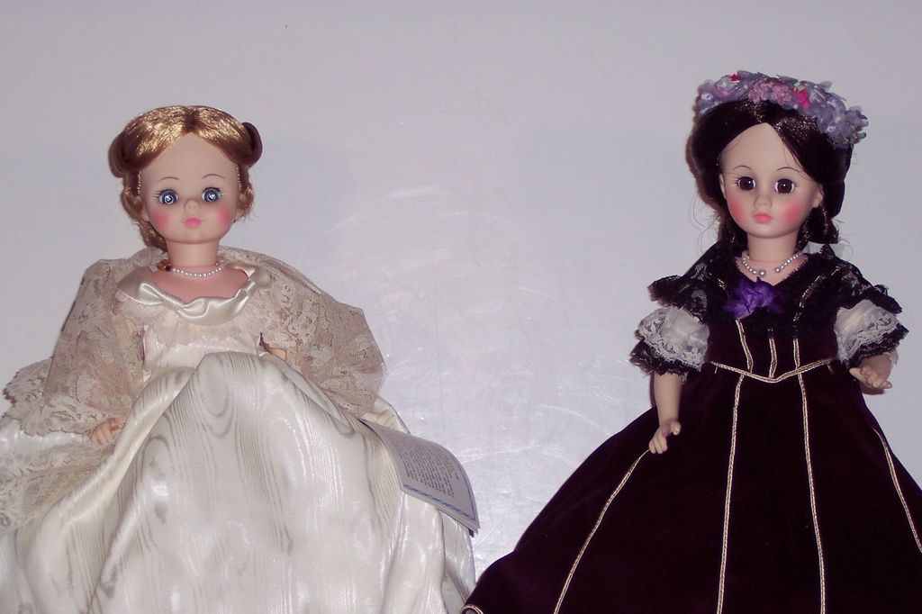 Madame Alexander – Set of 6 Dolls - First Ladies – Series III - Six Dolls Madame Alexander – Set of 6 Dolls - First Ladies – Series III - Six Dolls