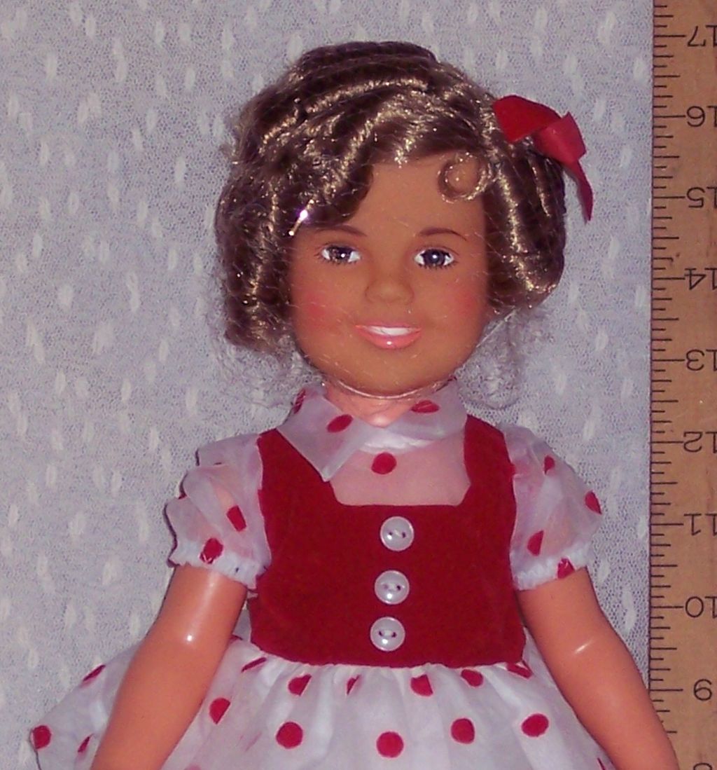 Shirley Temple by Ideal Toys for Montgomery Wards. Shirley Temple by Ideal Toys for Montgomery Wards.