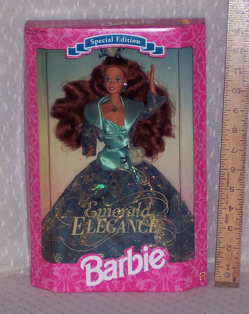 Barbie Dolls - Emerald Elegance - Special Edition - 12322 Barbie Dolls - Emerald Elegance - Special Edition - 12322