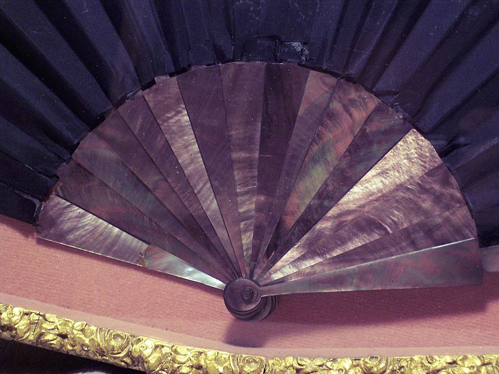 Antique 19th Century Victorian Hand Fan - Signed Antique 19th Century Victorian Hand Fan - Signed