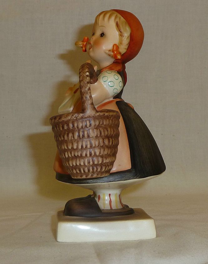 Hummel Figurine - Meditation # 13/0 TM3 Hummel Figurine - Meditation # 13/0 TM3