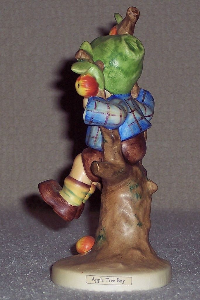 Hummel - Apple Tree Boy - TM 3 Hummel - Apple Tree Boy - TM 3