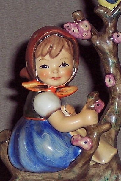 Hummel - Apple Tree Girl -TM5 Hummel - Apple Tree Girl -TM5