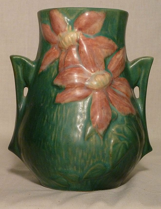 Roseville Pottery - Green Bulbous Vase - Clematis - 108-6 Roseville Pottery - Green Bulbous Vase - Clematis - 108-6