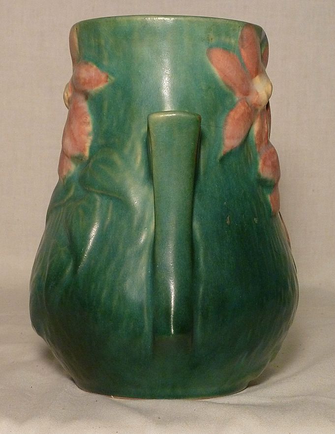 Roseville Pottery - Green Bulbous Vase - Clematis - 108-6 Roseville Pottery - Green Bulbous Vase - Clematis - 108-6
