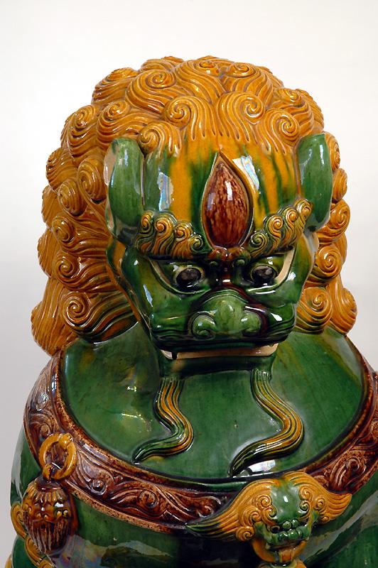 Qing Dynasty Temple Guardian Lion Foo Dogs with Sancai Glaze Qing Dynasty Temple Guardian Lion Foo Dogs with Sancai Glaze