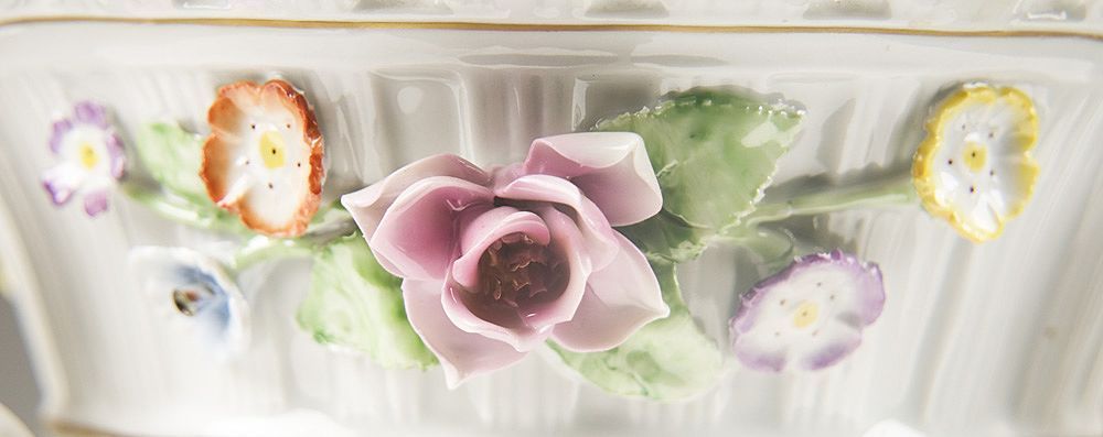 Von Schierholz Reticulated Cherub Center Bowl / Compote Von Schierholz Reticulated Cherub Center Bowl / Compote