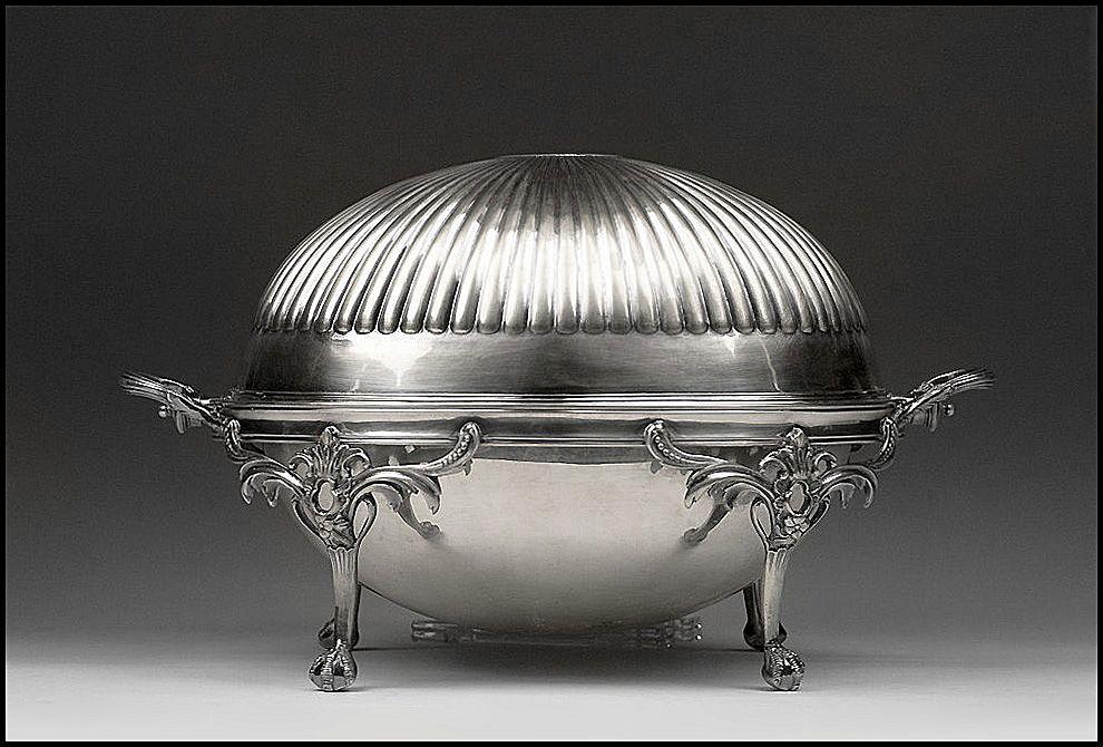 English Silver Plate Rollover Breakfast Serving Dish, Spurrier & Company English Silver Plate Rollover Breakfast Serving Dish, Spurrier & Company