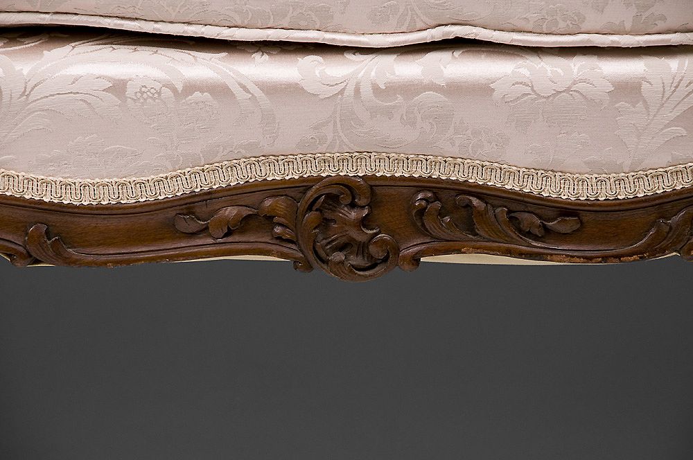 Louis XV 19th C. French Chaise Lounge or Chaise Longue Louis XV 19th C. French Chaise Lounge or Chaise Longue