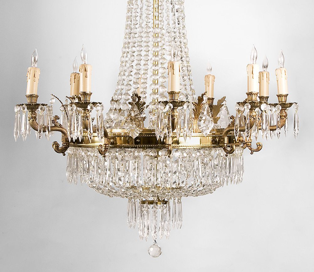 Contemporary 15 Light Regency Style Brass And Crystal Chandelier Contemporary 15 Light Regency Style Brass And Crystal Chandelier