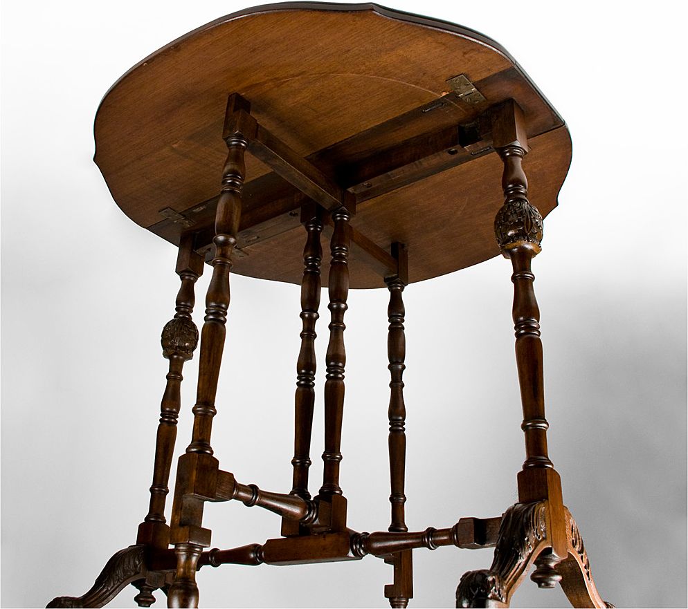 Mid 19th C. Mahogany Carved Drop Leaf Gate Leg Sutherland Table Mid 19th C. Mahogany Carved Drop Leaf Gate Leg Sutherland Table