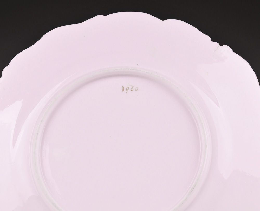 1830-50 Set of 8 English Hand Painted Dessert Plates 1830-50 Set of 8 English Hand Painted Dessert Plates