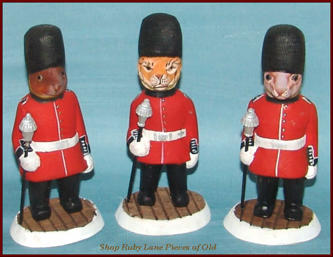 3 English Guard Animal Figures Hand Carved Wood 3 English Guard Animal Figures Hand Carved Wood
