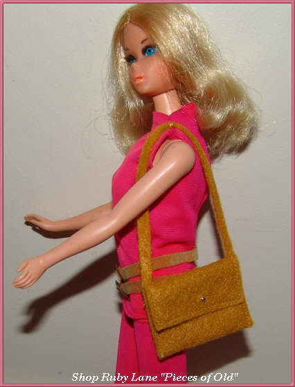 Walk Lively Barbie Doll c.1971 in Original Outfit - Beautiful! Walk Lively Barbie Doll c.1971 in Original Outfit - Beautiful!
