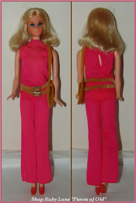 Walk Lively Barbie Doll c.1971 in Original Outfit - Beautiful! Walk Lively Barbie Doll c.1971 in Original Outfit - Beautiful!