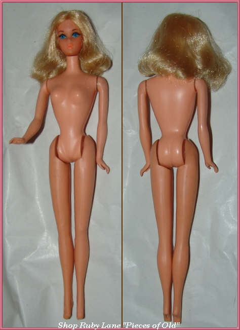 Walk Lively Barbie Doll c.1971 in Original Outfit - Beautiful! Walk Lively Barbie Doll c.1971 in Original Outfit - Beautiful!