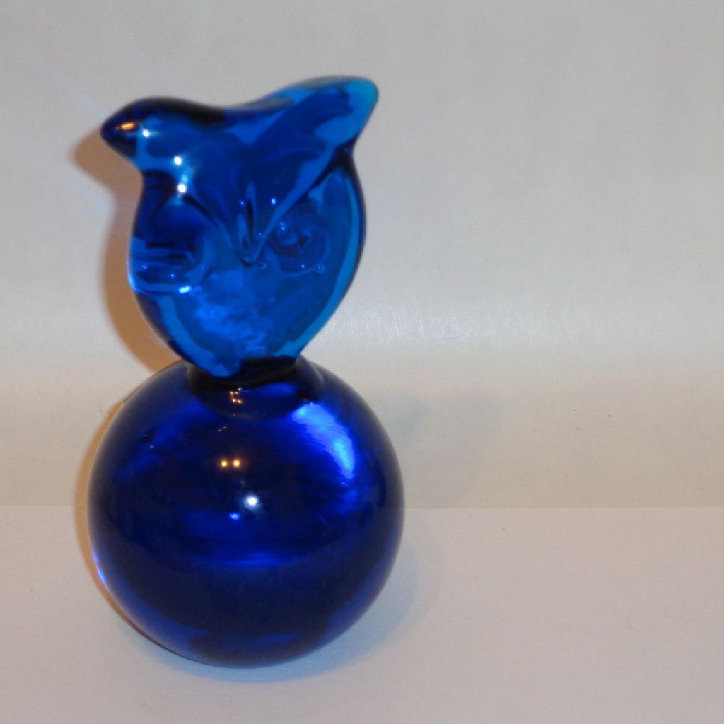 Vintage Blenko Art Glass Owl Paperweight Vintage Blenko Art Glass Owl Paperweight