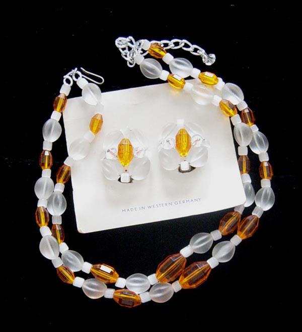 LAST CHANCE! Glass & Plastic Demi-Parure: Western Germany: Orig. Card: "Mad Men" -Worthy! LAST CHANCE! Glass & Plastic Demi-Parure: Western Germany: Orig. Card: "Mad Men" -Worthy!