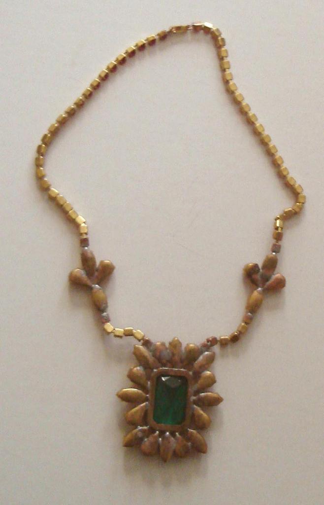 Fabulous Vintage Czech Emerald-Colored Rhinestone & Glass Necklace Fabulous Vintage Czech Emerald-Colored Rhinestone & Glass Necklace