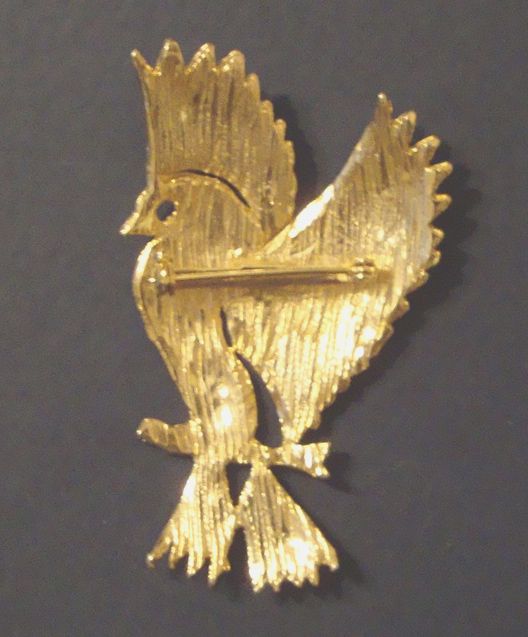 Handsome Mexican-Style Pale-Goldtone Bird Brooch Handsome Mexican-Style Pale-Goldtone Bird Brooch
