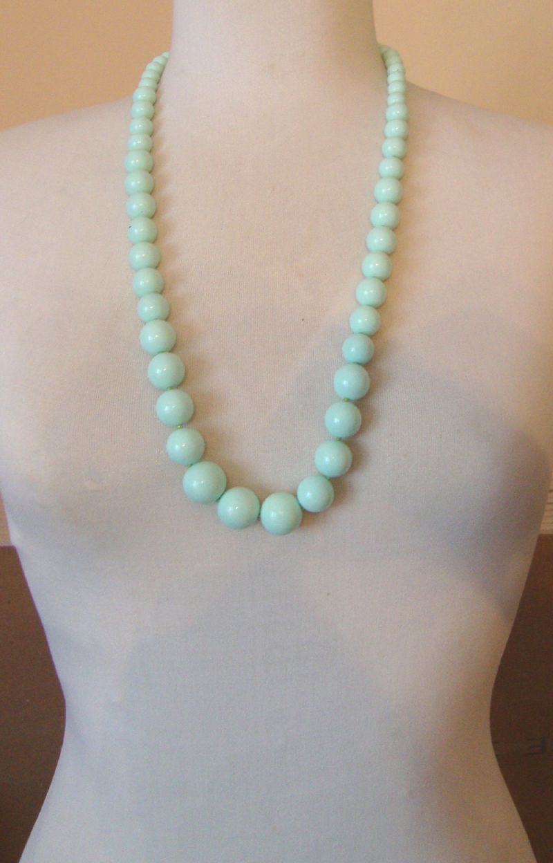 LAST CHANCE! Glass-Like, Cool Pale-Green Vintage Beaded Necklace: Long! LAST CHANCE! Glass-Like, Cool Pale-Green Vintage Beaded Necklace: Long!