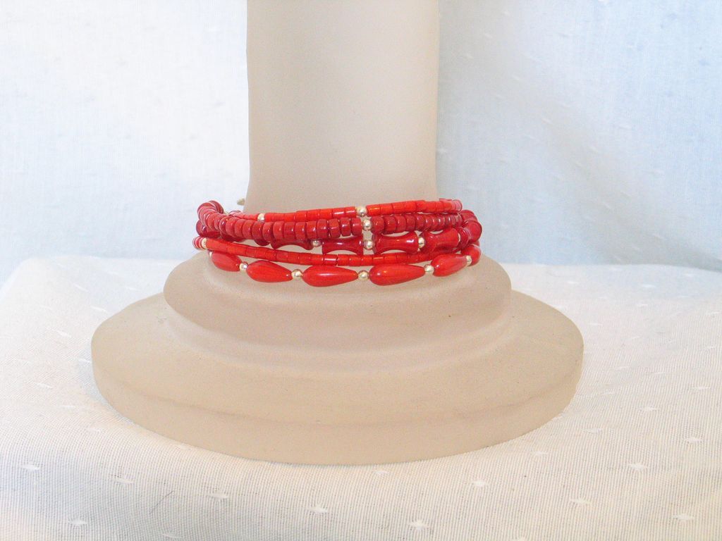Multistrand Coral Bracelet by Pilula Jula 'Hot Pepper' Multistrand Coral Bracelet by Pilula Jula 'Hot Pepper'