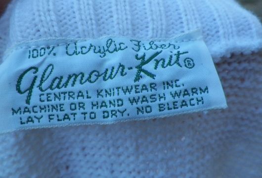 1980s Sleeveless White Knit Shell / Top 1980s Sleeveless White Knit Shell / Top