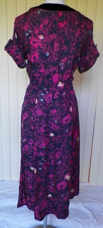 1940s Navy Blue Dress w/ Pink Floral Design 1940s Navy Blue Dress w/ Pink Floral Design