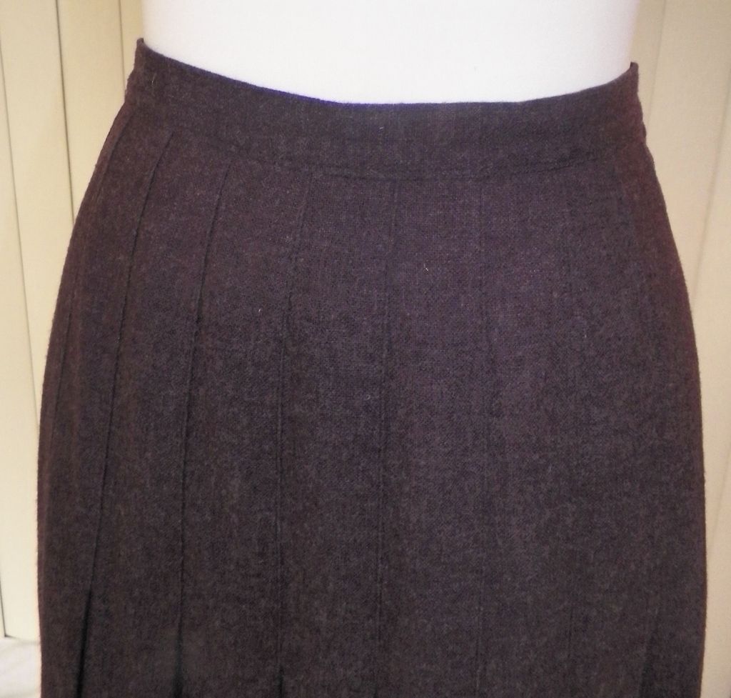 1970s Preppy Wool Skirt by Pendleton 1970s Preppy Wool Skirt by Pendleton