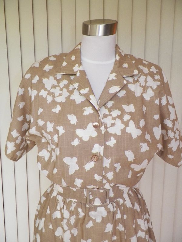1980s Taupe Dress w/Butterfly Design 1980s Taupe Dress w/Butterfly Design
