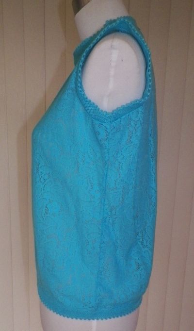 1970s Blue Lacy Look Pull Over Blouse 1970s Blue Lacy Look Pull Over Blouse